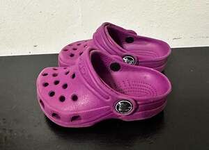 Crocs Toddler Classic Clog Fuchsia Pink Size 4